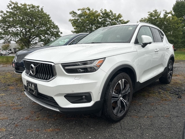 2021 Volvo XC40
