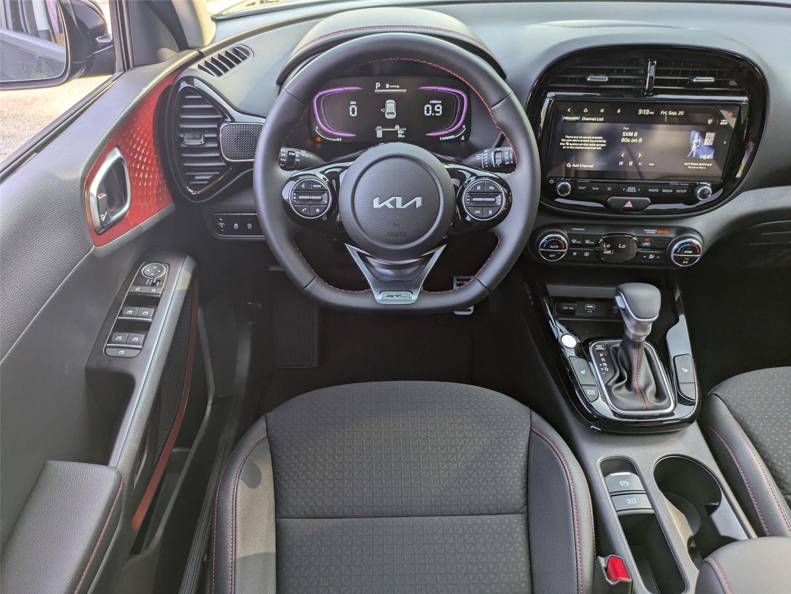 2025 Kia Soul GT-Line photo 32