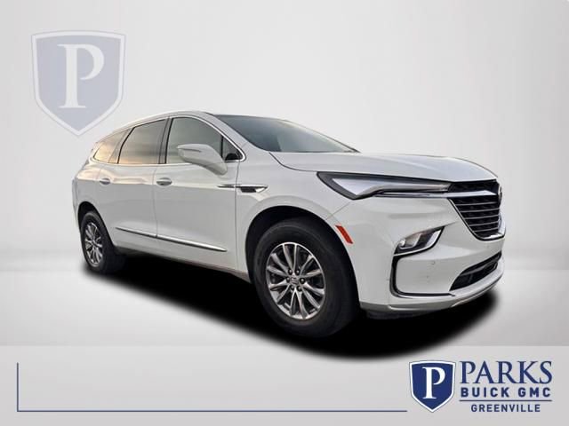 2023 Buick Enclave Essence's photo