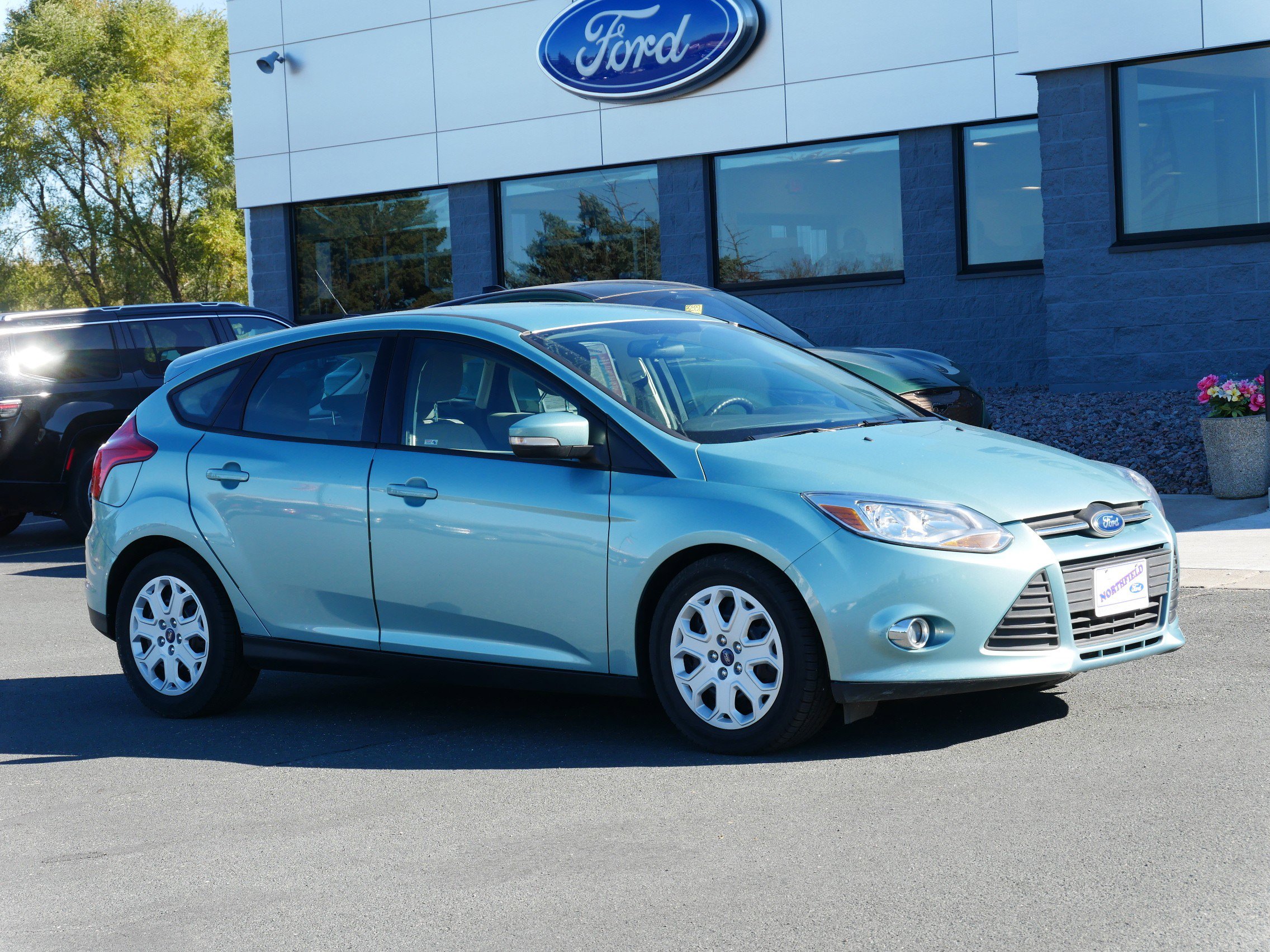 Used 2012 Ford Focus SE with VIN 1FAHP3K24CL343160 for sale in Northfield, Minnesota