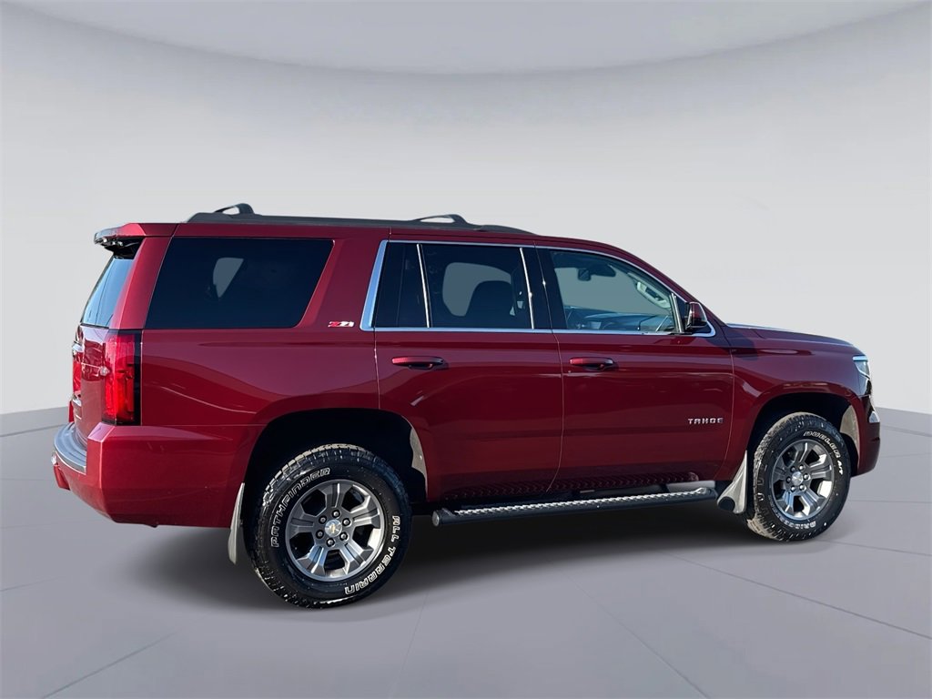 2018 Chevrolet Tahoe LT photo 3