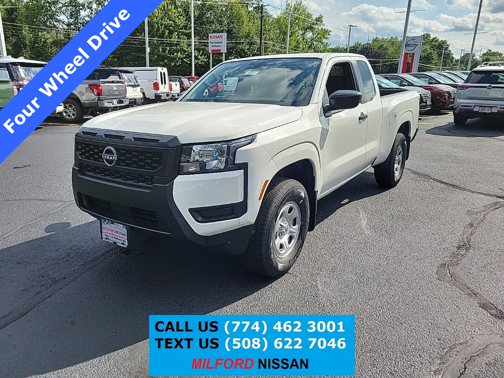 2026 Nissan Frontier S's photo