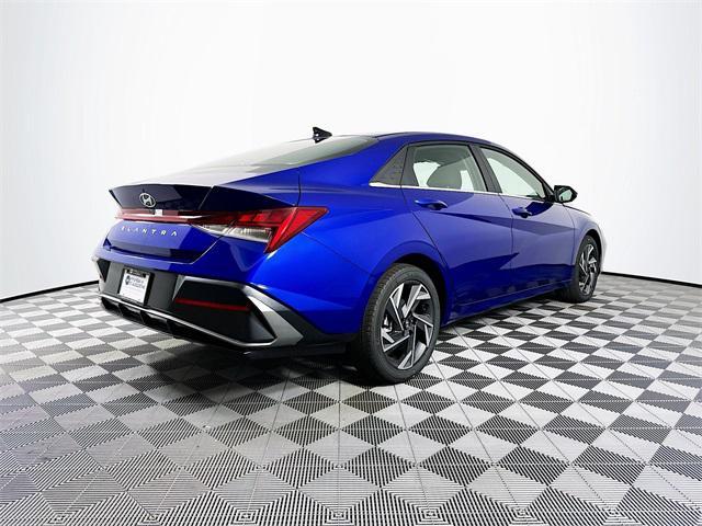 2025 Hyundai Elantra SEL Convenience photo 6