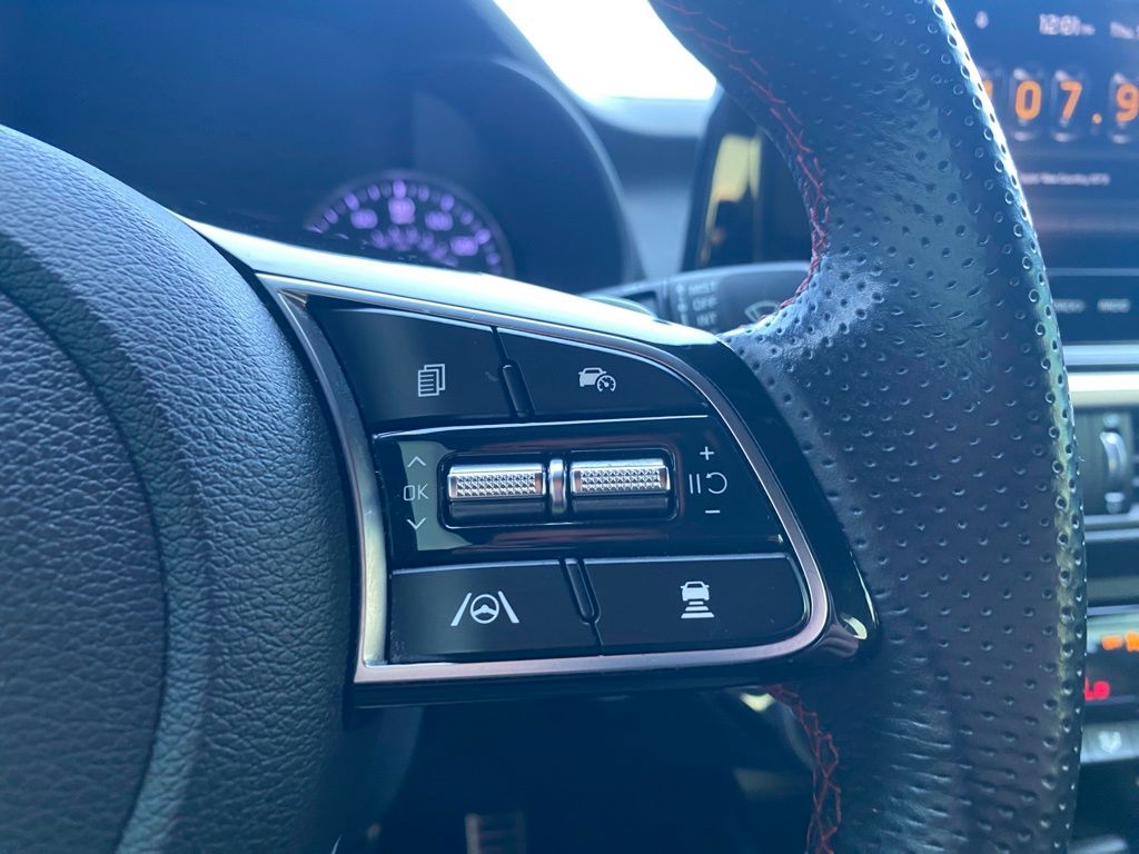 2022 Kia Forte GT photo 13