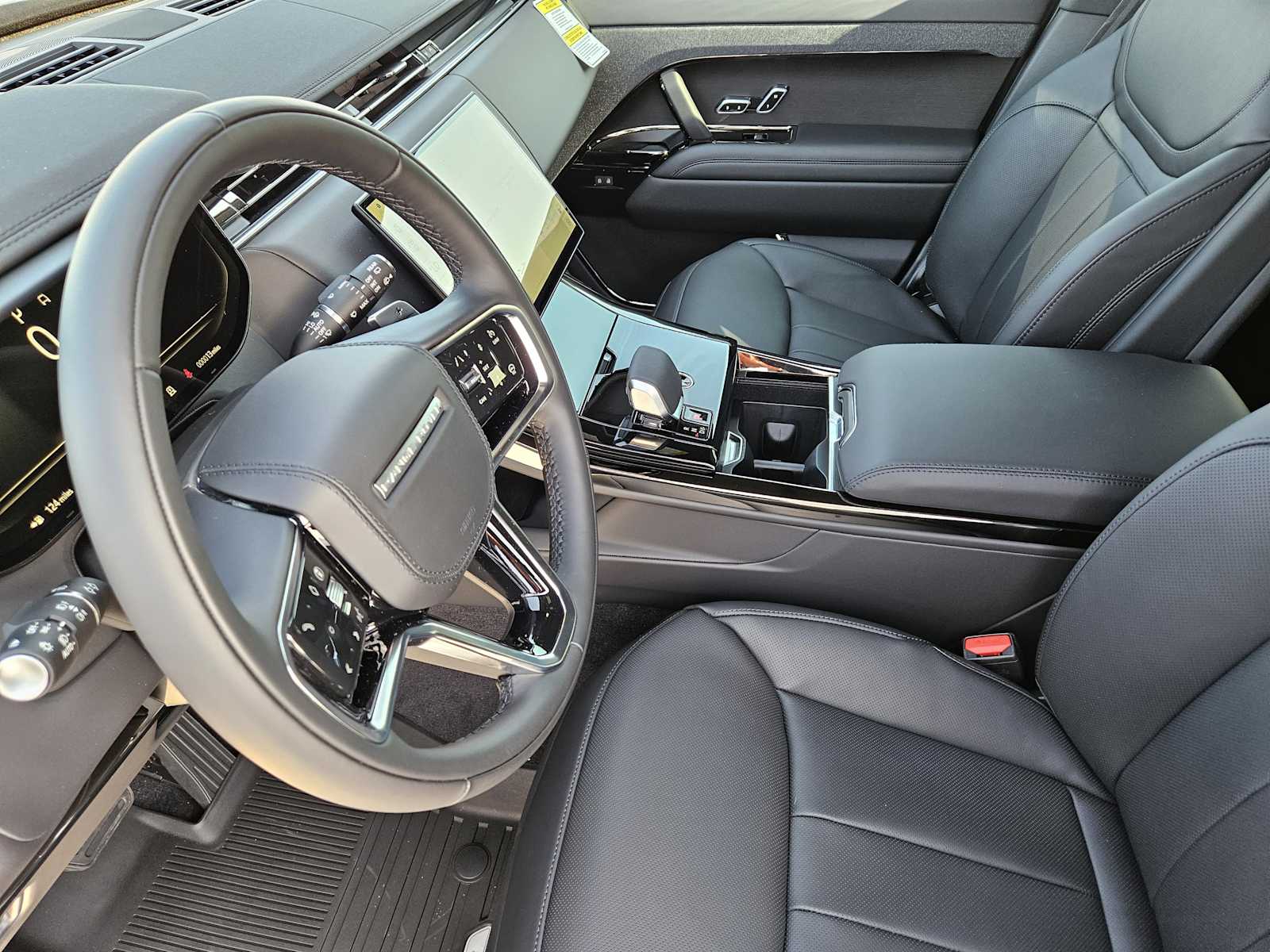 2025 Land Rover Range Rover Sport SE photo 11