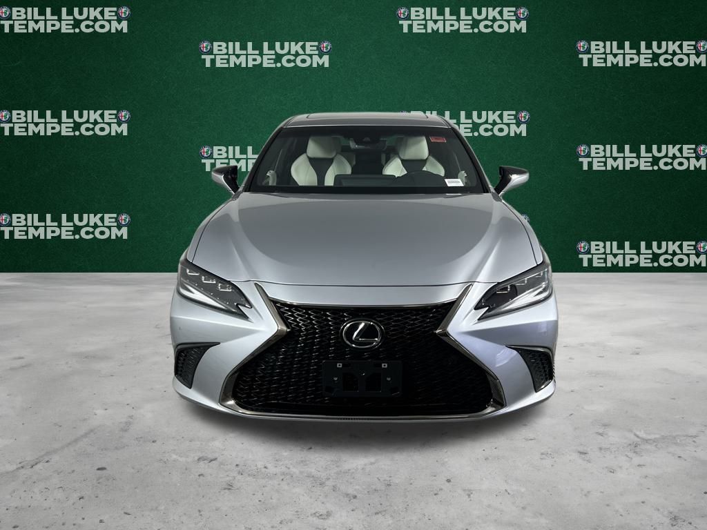 2023 Lexus ES 300h photo 8