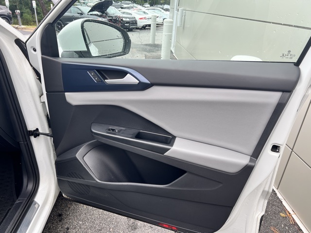 2022 Volkswagen Taos SE photo 17