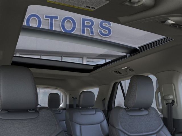 2025 FORD EXPLORER - Image 22