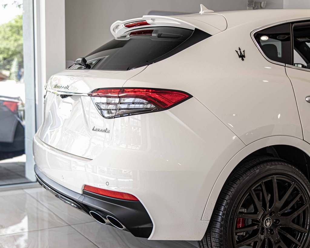 2024 MASERATI LEVANTE - Image 12