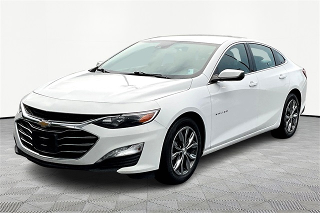 2021 Chevrolet Malibu 1LT photo 3