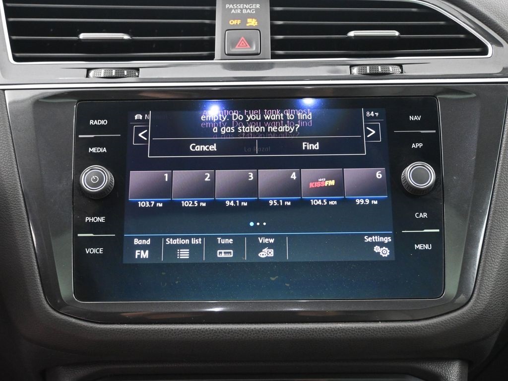 2019 Volkswagen Tiguan SEL photo 6