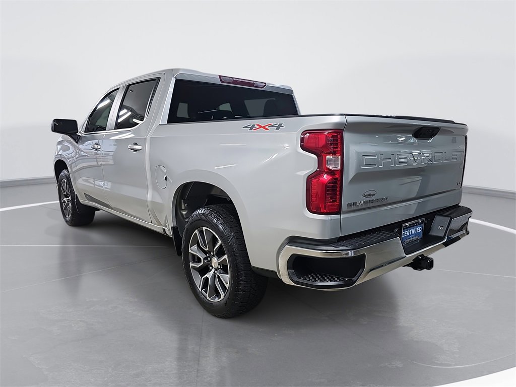 2022 Chevrolet Silverado 1500 LT photo 4