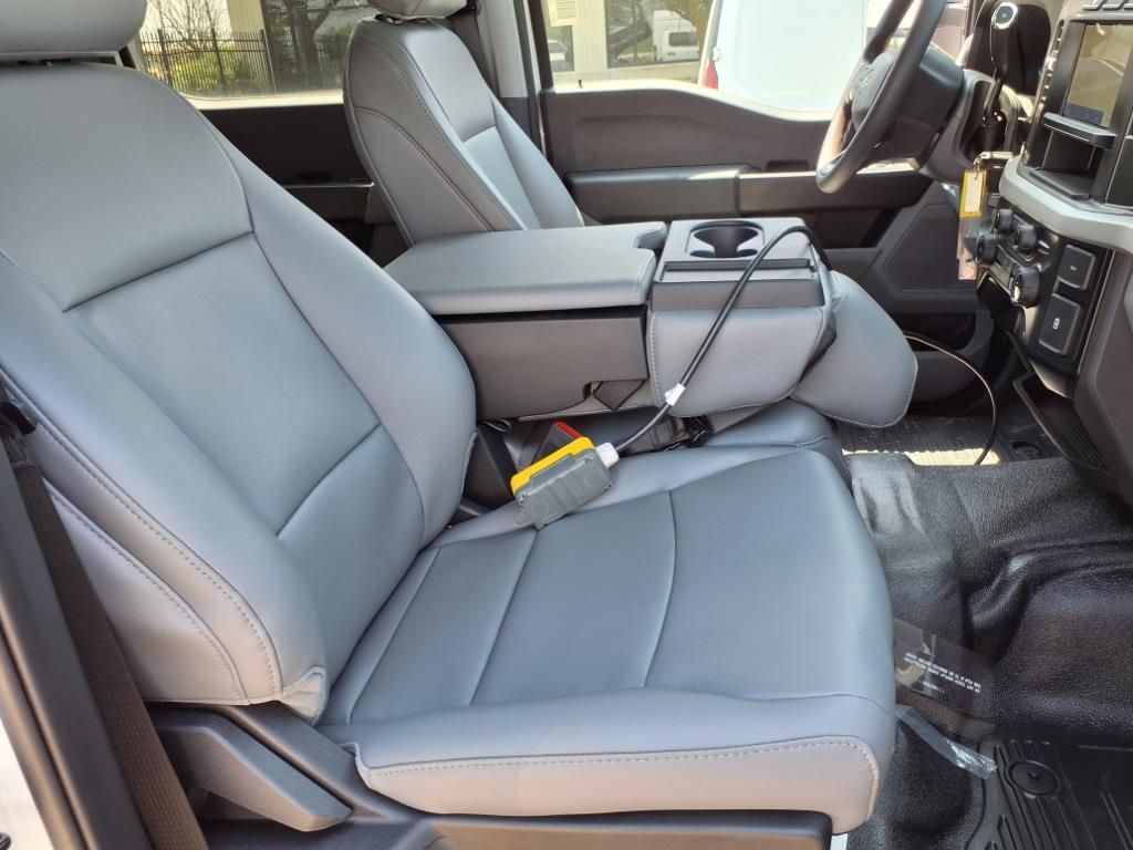 2024 FORD F-350 - Image 39