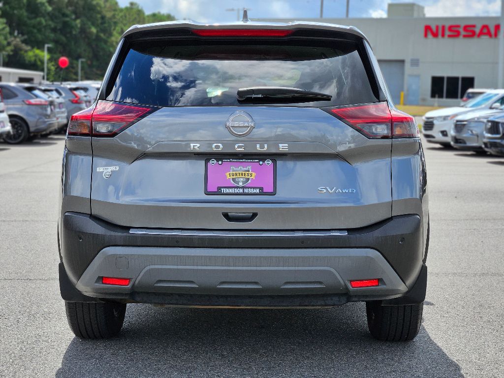 2022 Nissan Rogue SV photo 6