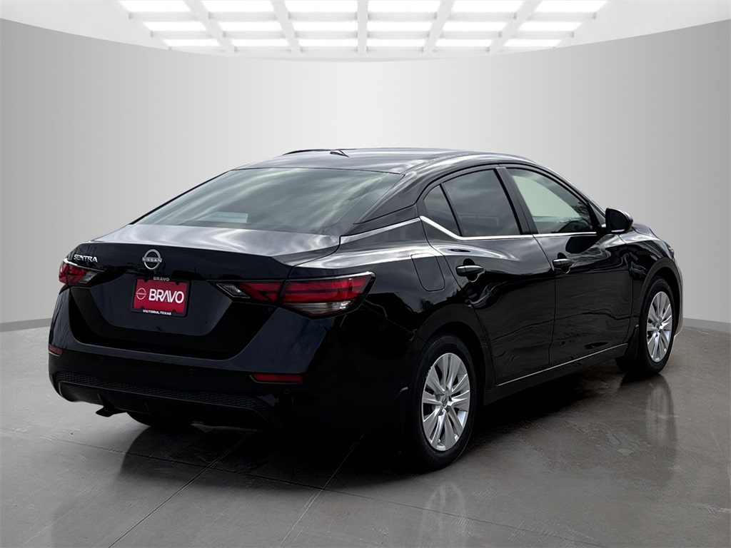 2025 Nissan Sentra S photo 5