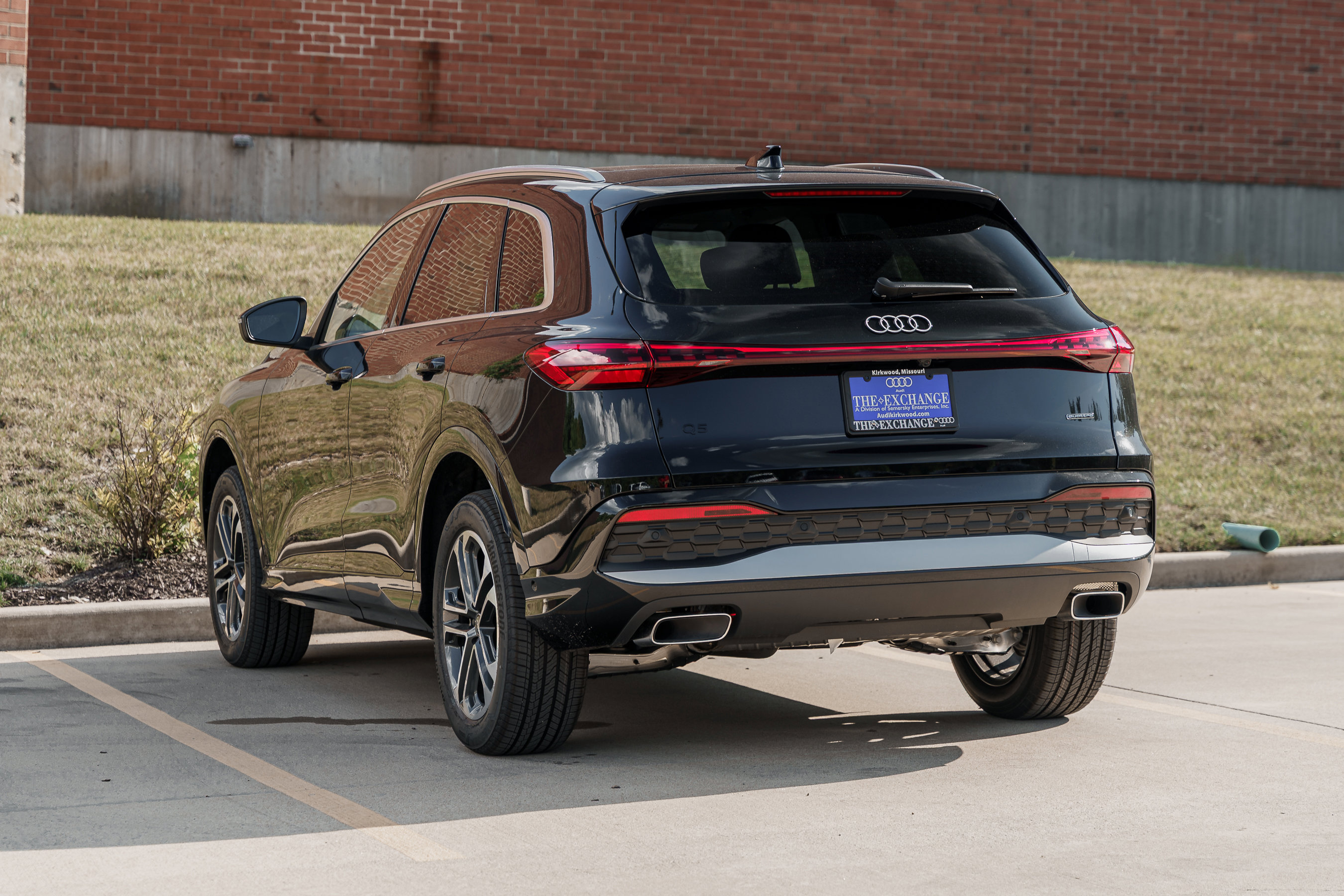 2025 Audi Q5 Premium photo 3