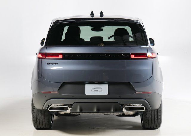 2025 Land Rover Range Rover Sport SE photo 5
