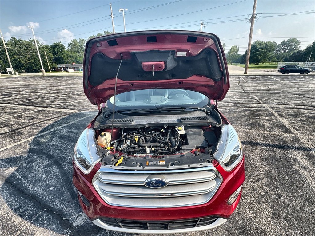 2019 Ford Escape SEL photo 16