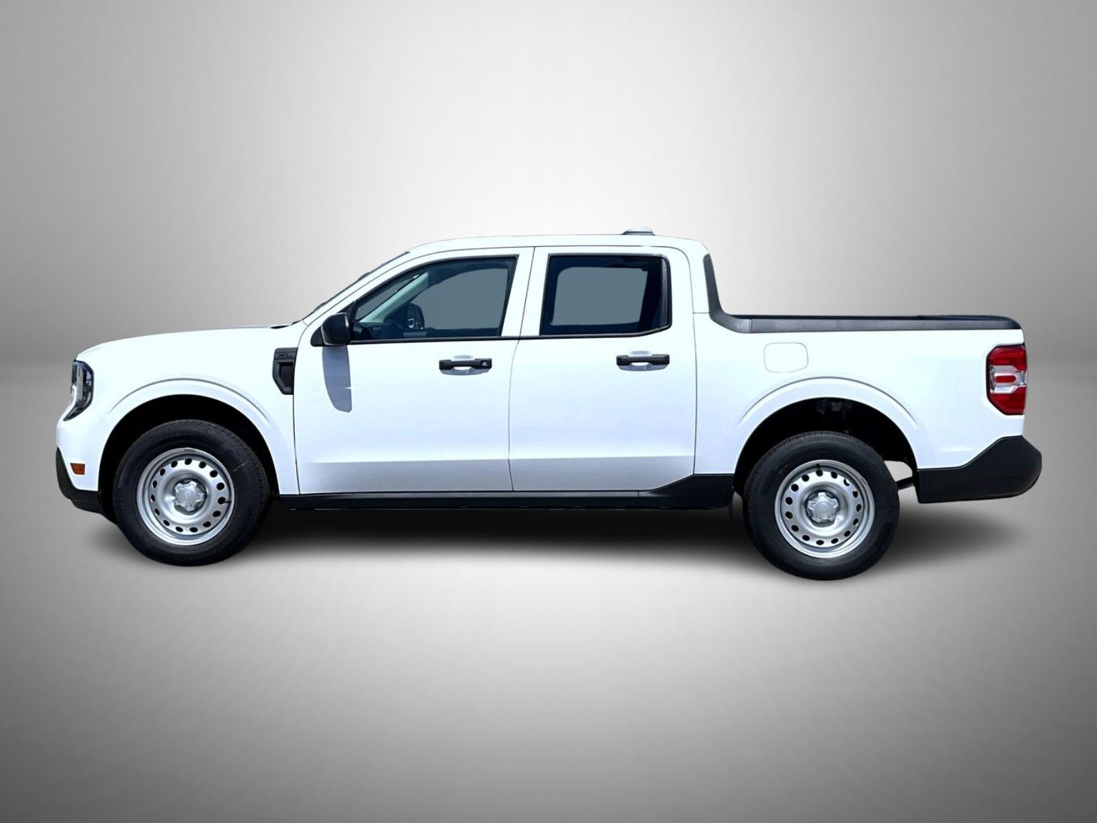 2025 Ford Maverick XL photo 8