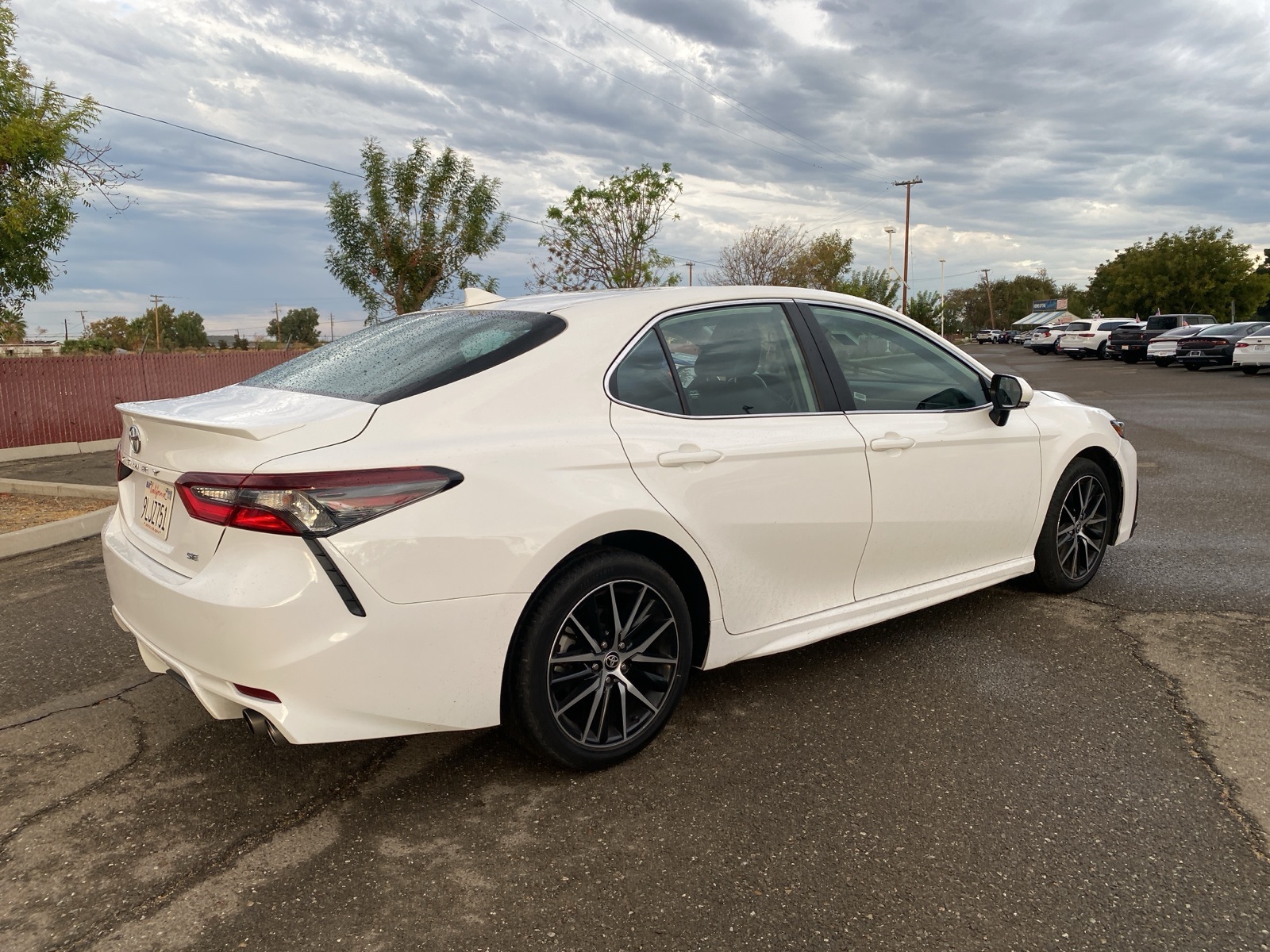 2024 Toyota Camry SE photo 4