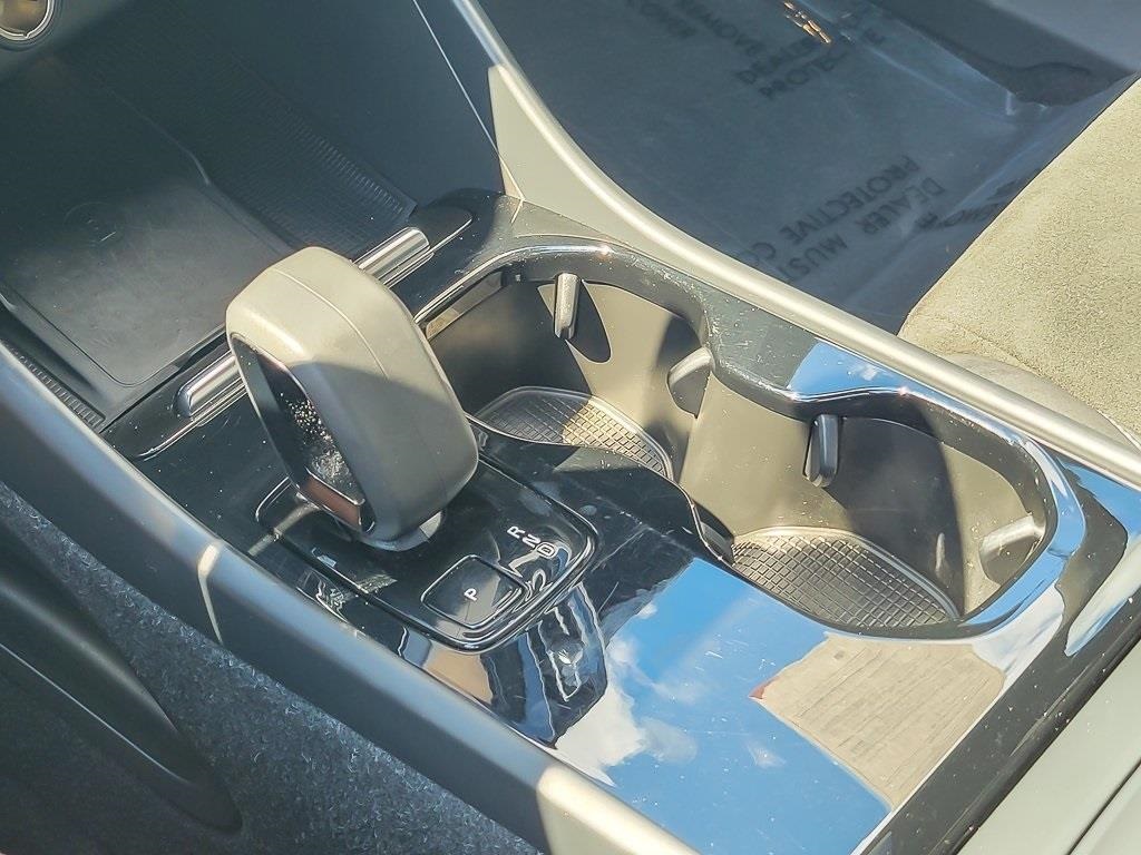 2023 Volvo XC40 Recharge Ultimate AWD photo 15