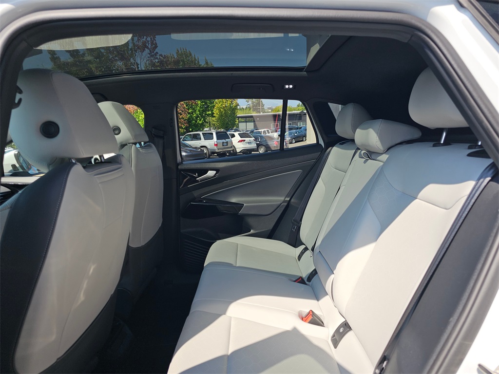 2021 Volkswagen ID.4 Pro S Gradient photo 19
