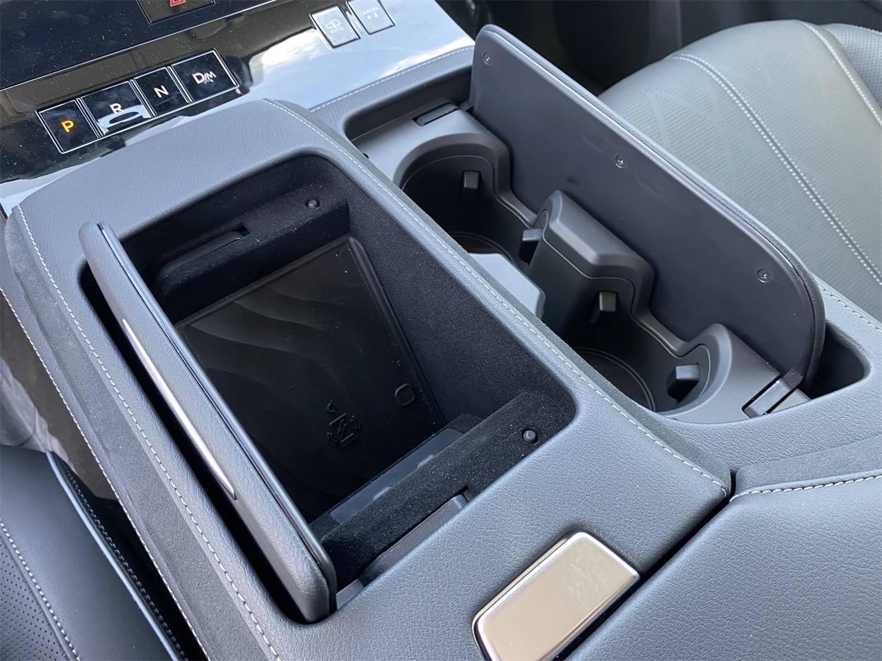 2025 Infiniti QX80 Sensory photo 27