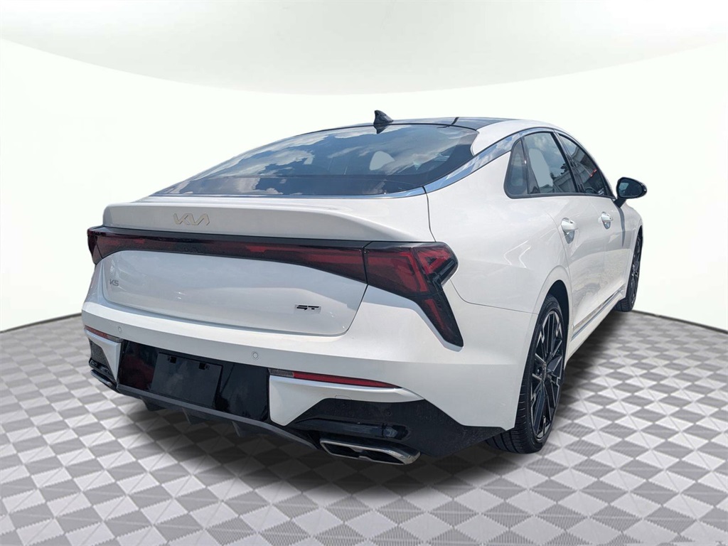 2025 Kia K5 GT photo 3