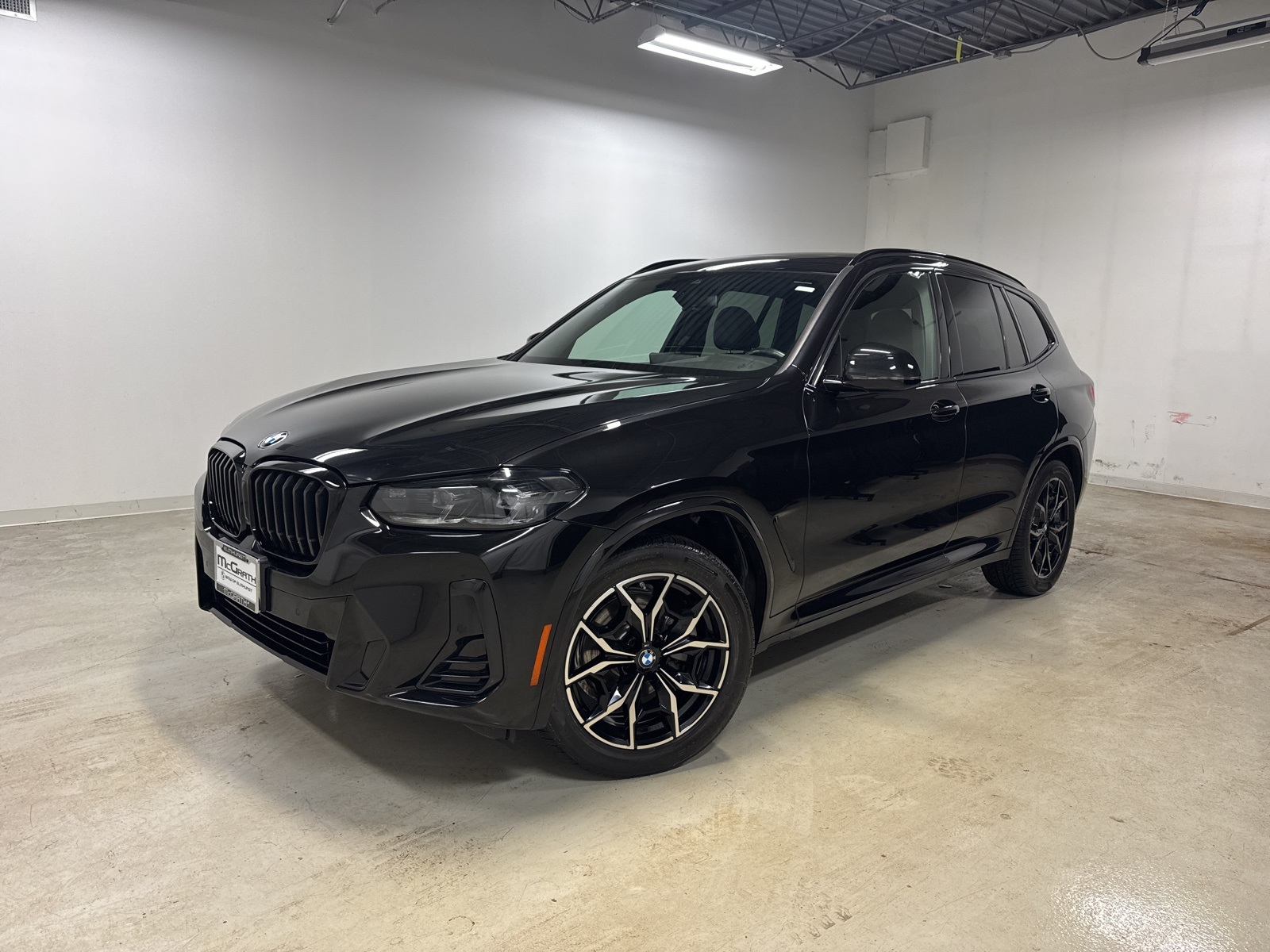 2023 BMW X3 30i's photo