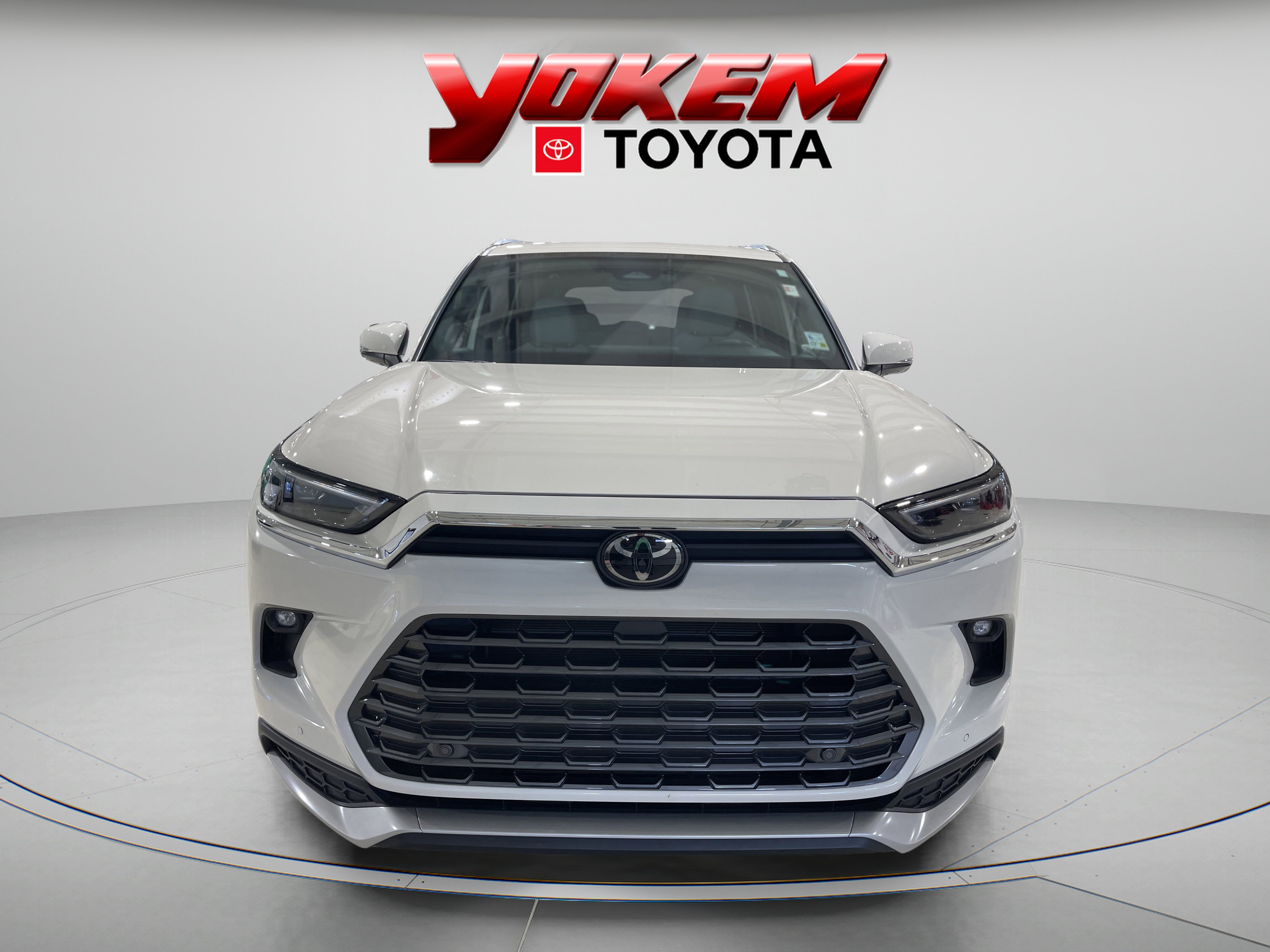 2024 Toyota Grand Highlander Hybrid MAX photo 7