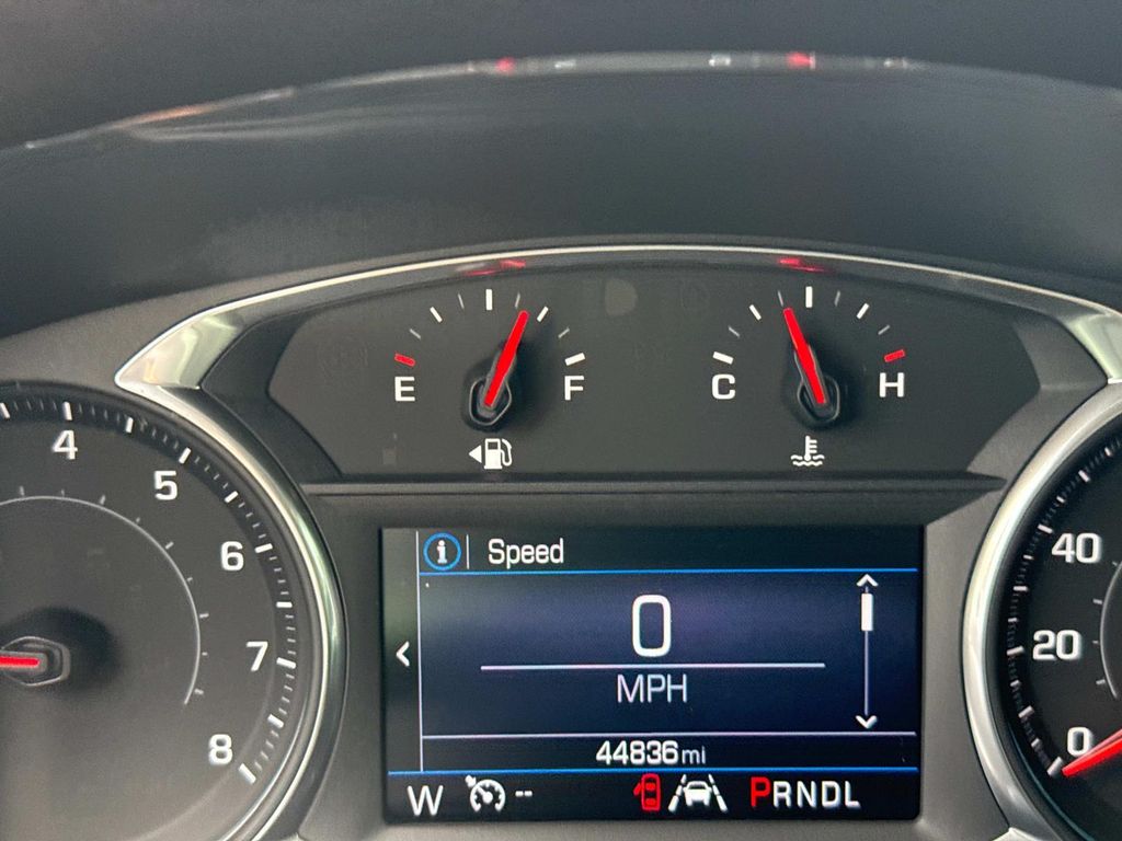 2021 Chevrolet Equinox LT photo 30