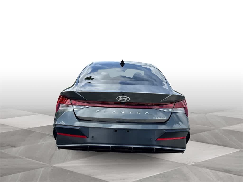 2024 Hyundai Elantra Limited photo 6