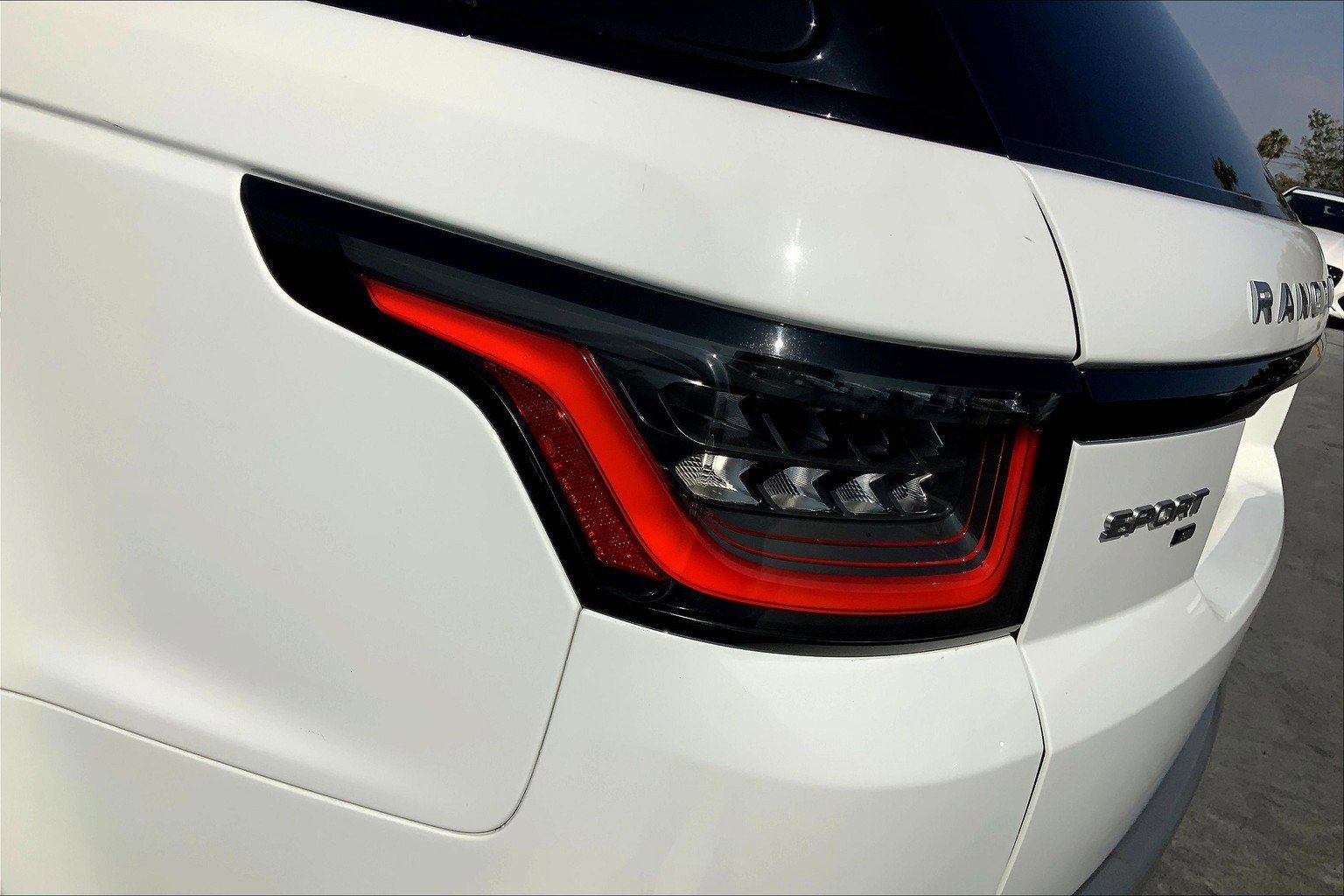 2021 Land Rover Range Rover Sport SE photo 25