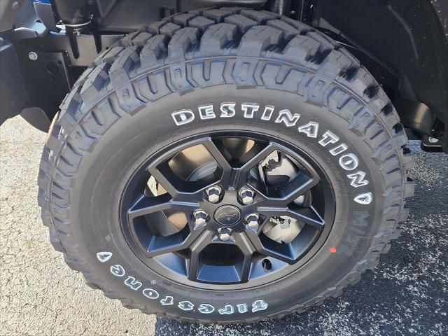 2025 Jeep Gladiator Sport photo 2