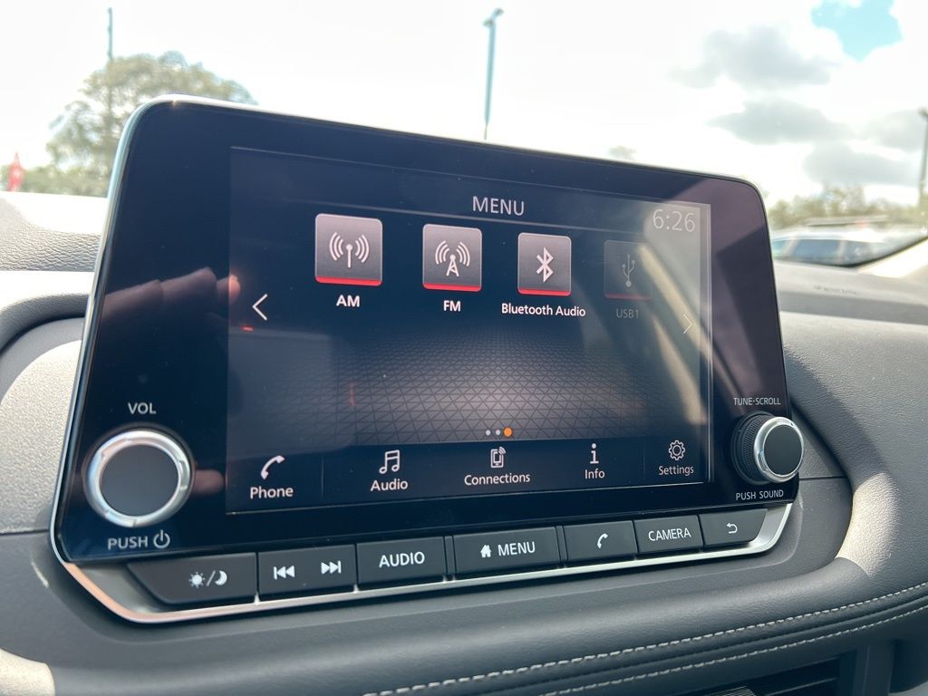 2025 Nissan Rogue S photo 28
