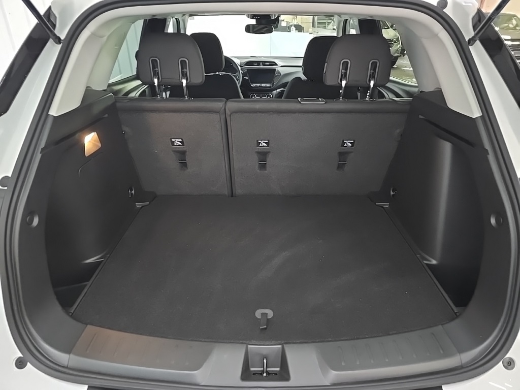 2023 Chevrolet Trailblazer LT photo 11