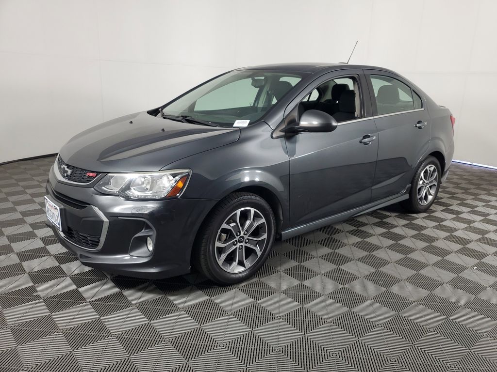 2018 Chevrolet Sonic LT photo 8