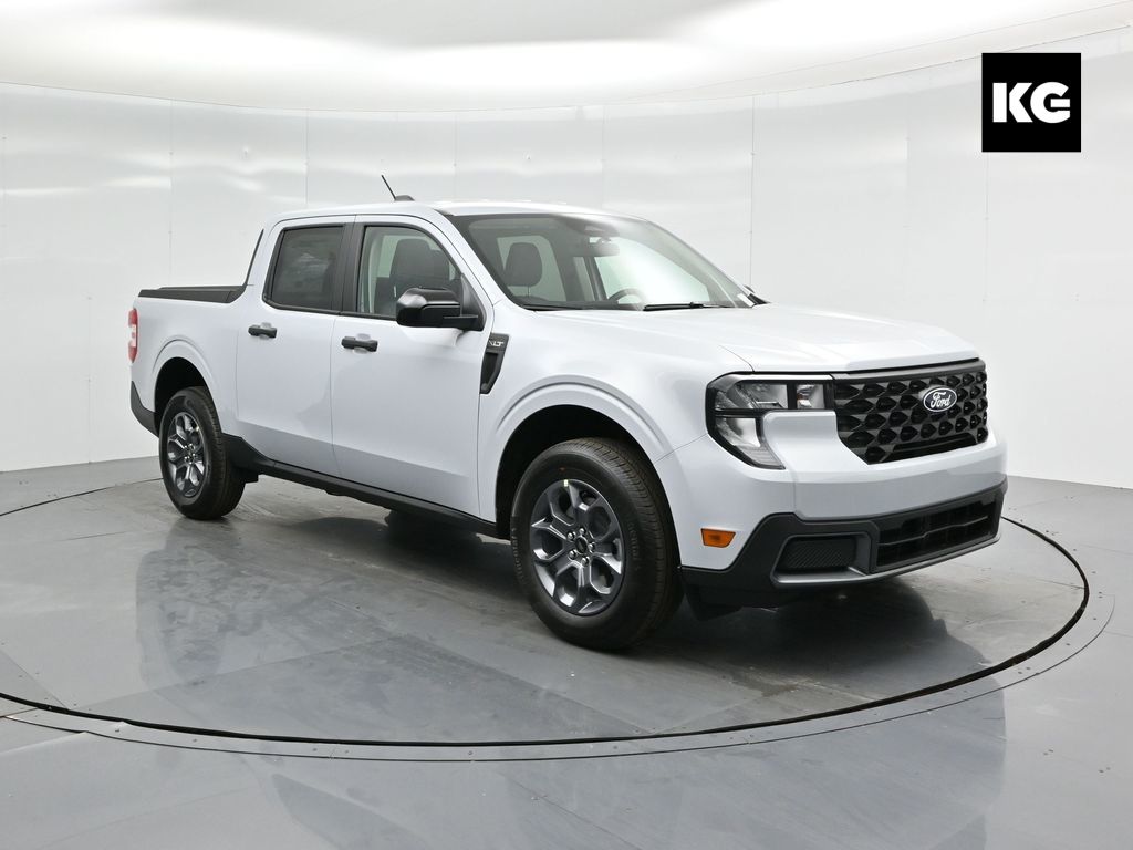 2025 Ford Maverick XLT's photo