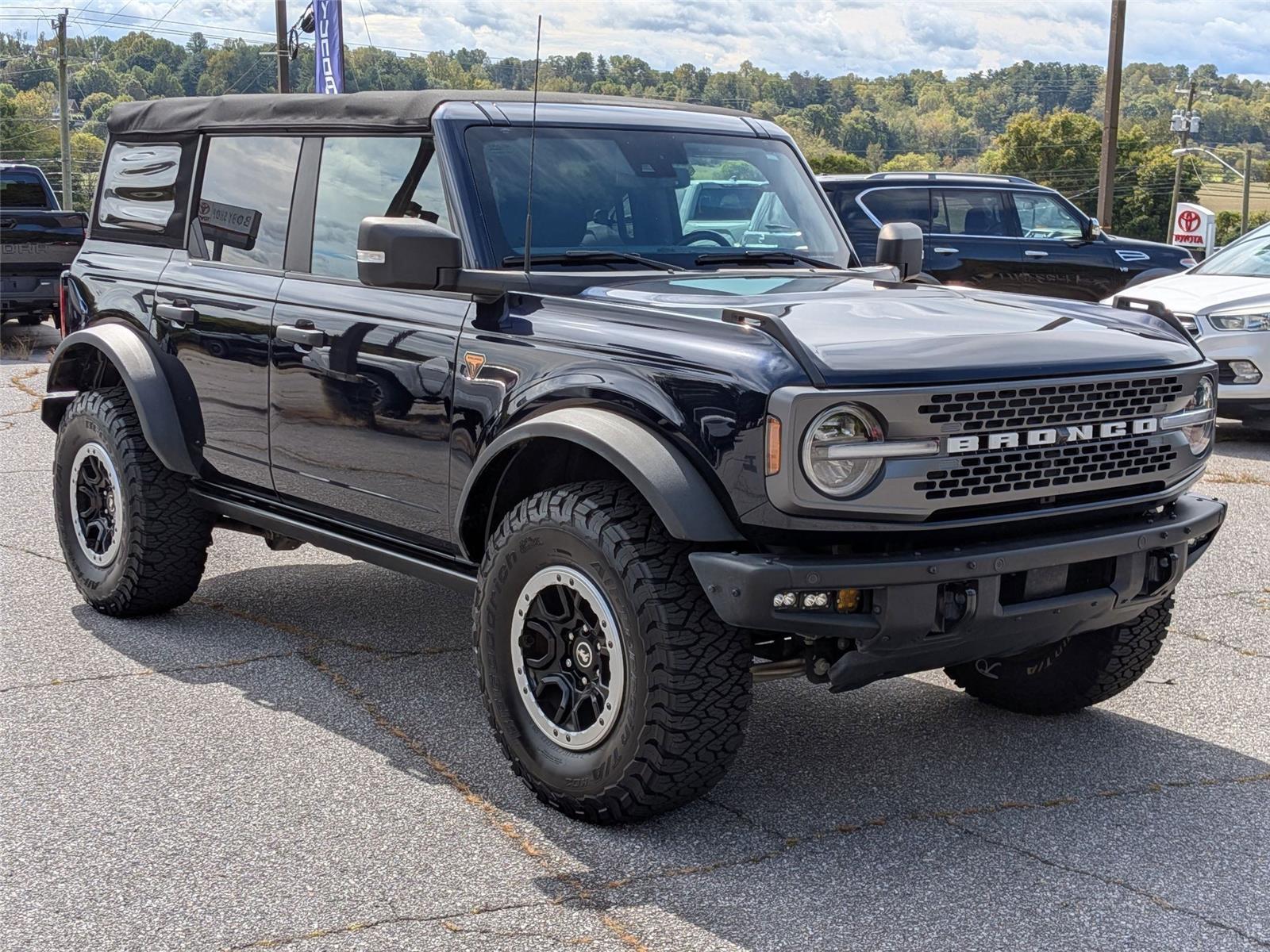 2021 Ford Bronco Badlands photo 3