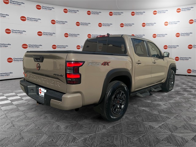 2022 Nissan Frontier PRO-4X photo 3