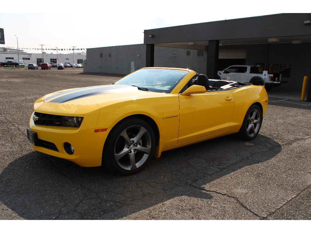 2013 Chevrolet Camaro 2LT photo 10