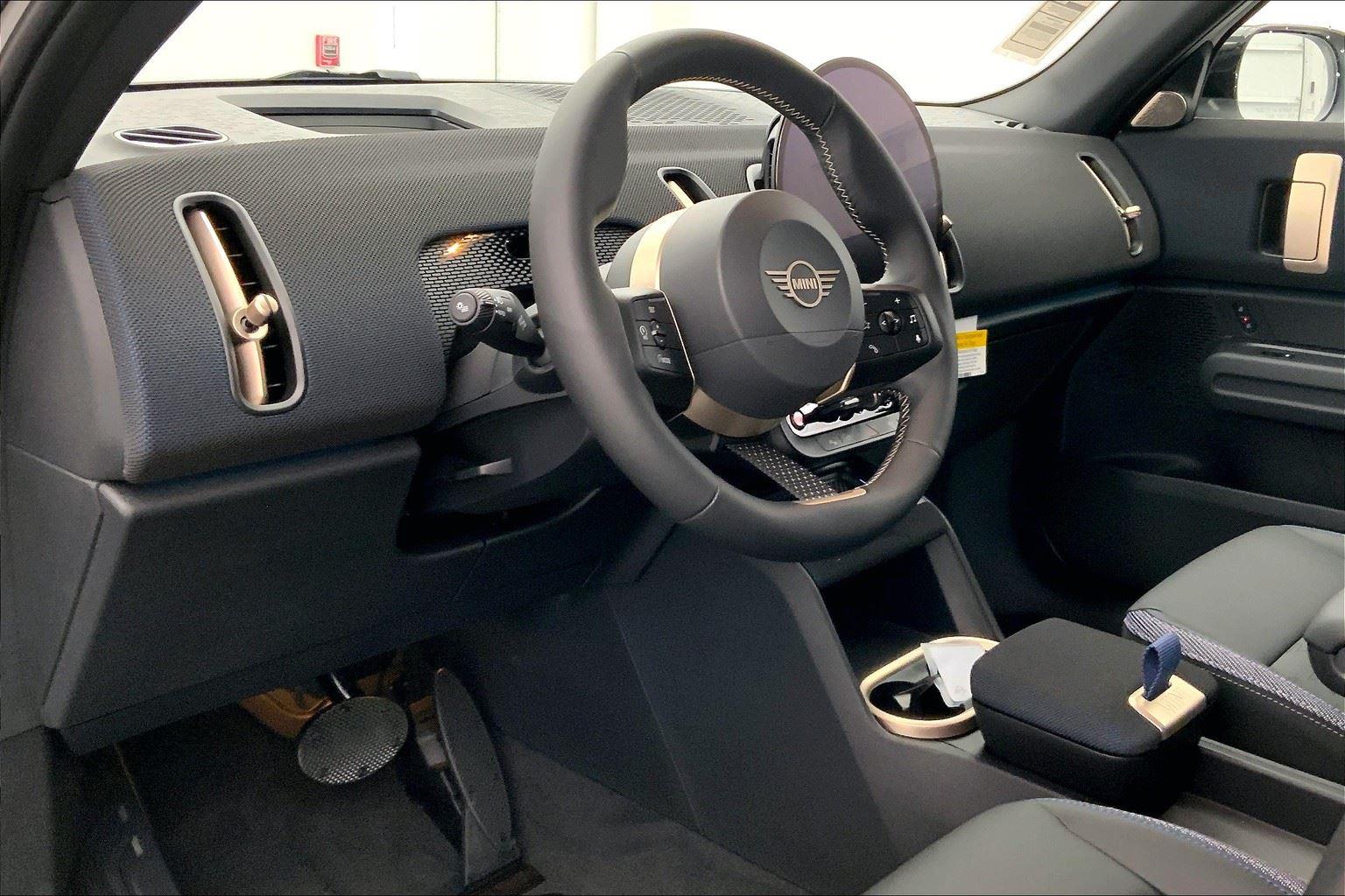 2026 Mini Countryman S ALL4 photo 3