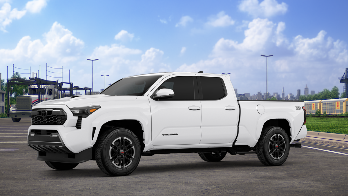 2026 Toyota Tacoma TRD Sport photo 2