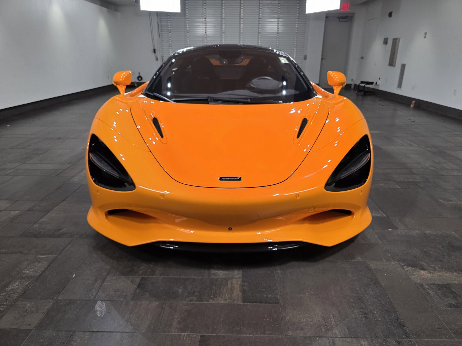 2024 Mclaren 750S Coupe photo 2
