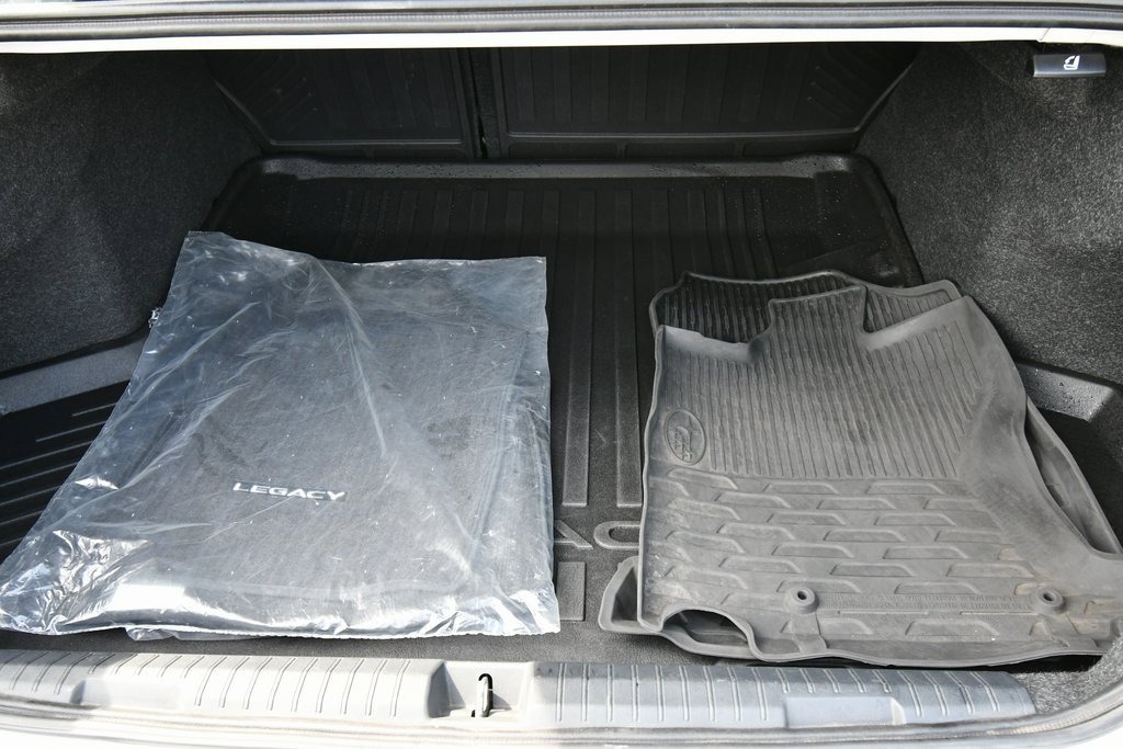 2020 Subaru Legacy Limited photo 7