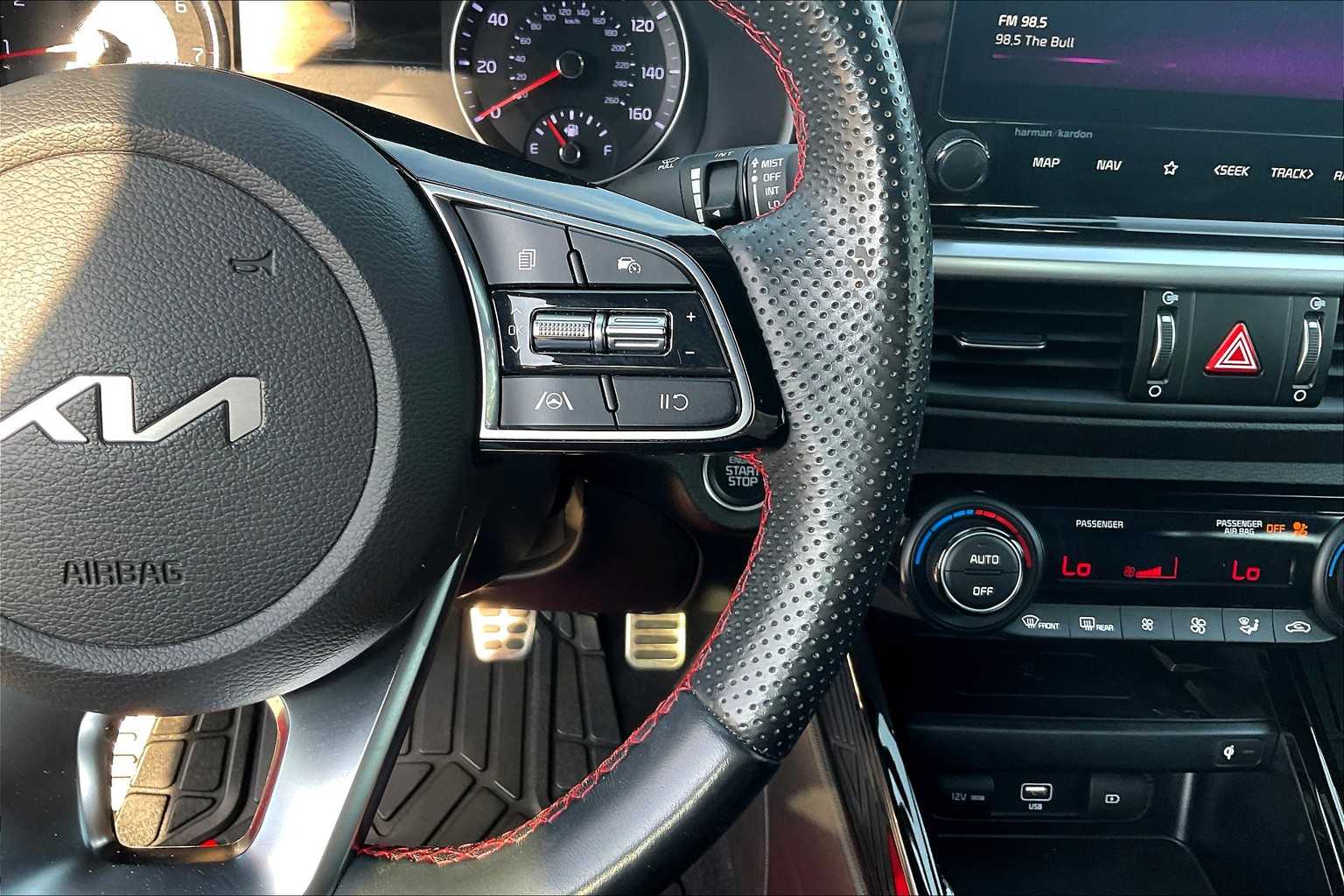 2023 Kia Forte GT photo 22
