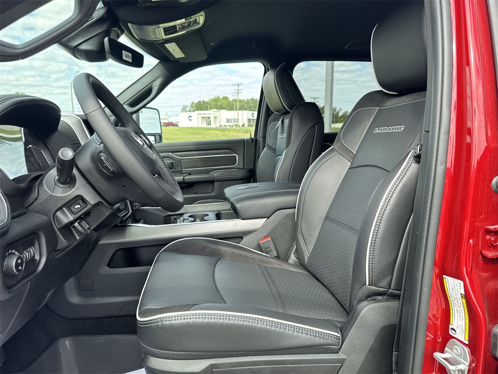 2026 Ram 2500 Laramie photo 16