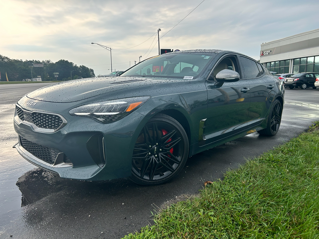2022 Kia Stinger GT1 photo 2