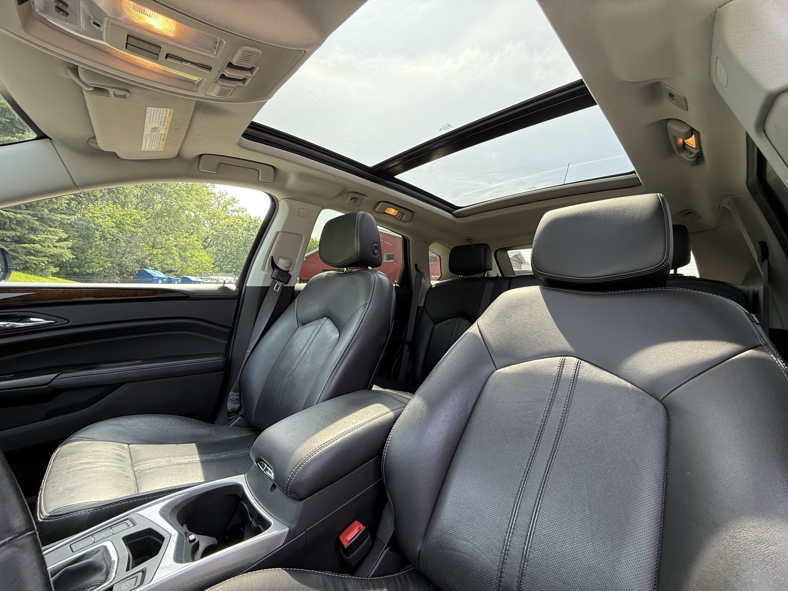 2012 Cadillac SRX Performance photo 10