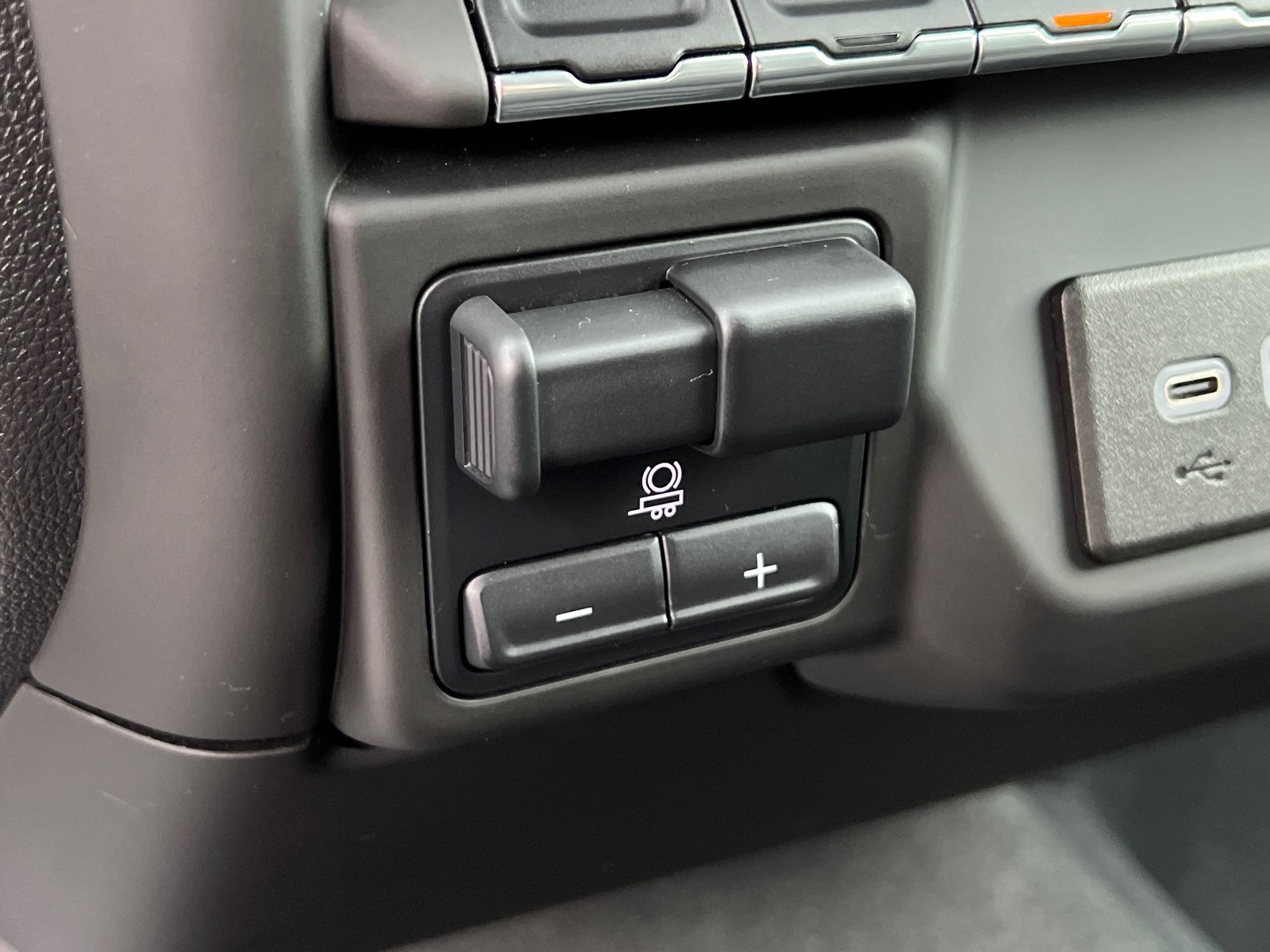 2023 Chevrolet Silverado 1500 Custom Trail Boss photo 30